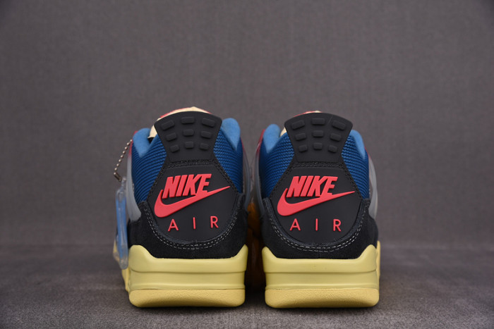 Jordan 4 Retro Union Off Noir - DC9533-001