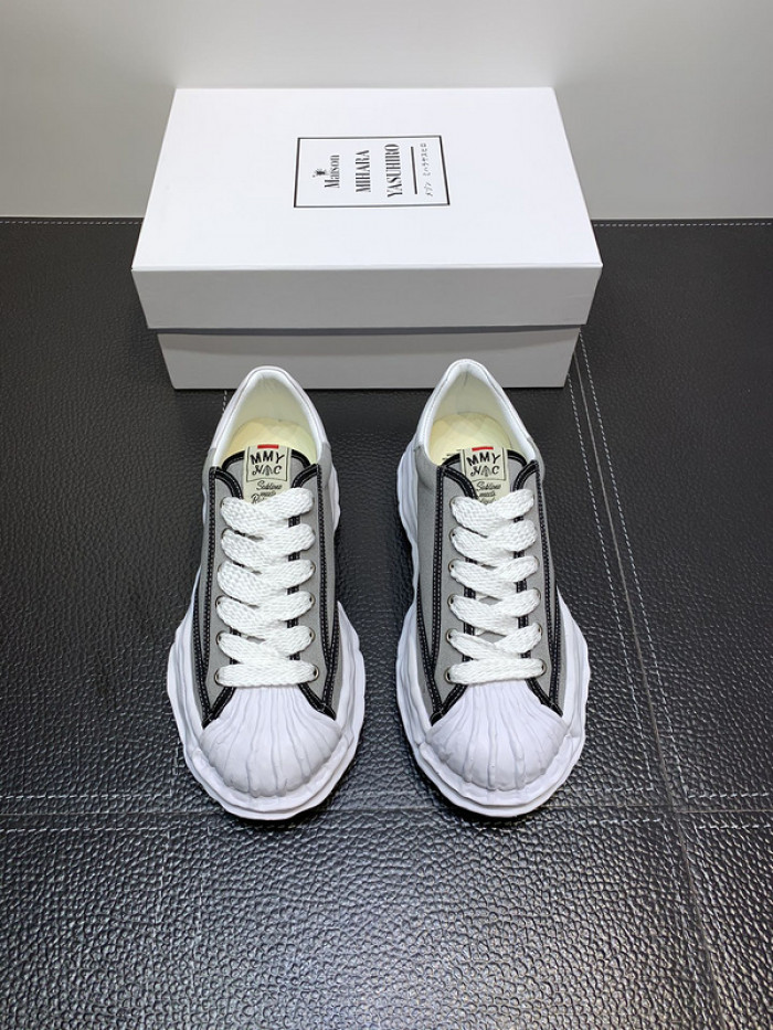 Ma*s*n mihara yasuhiro sneaker mmy-19
