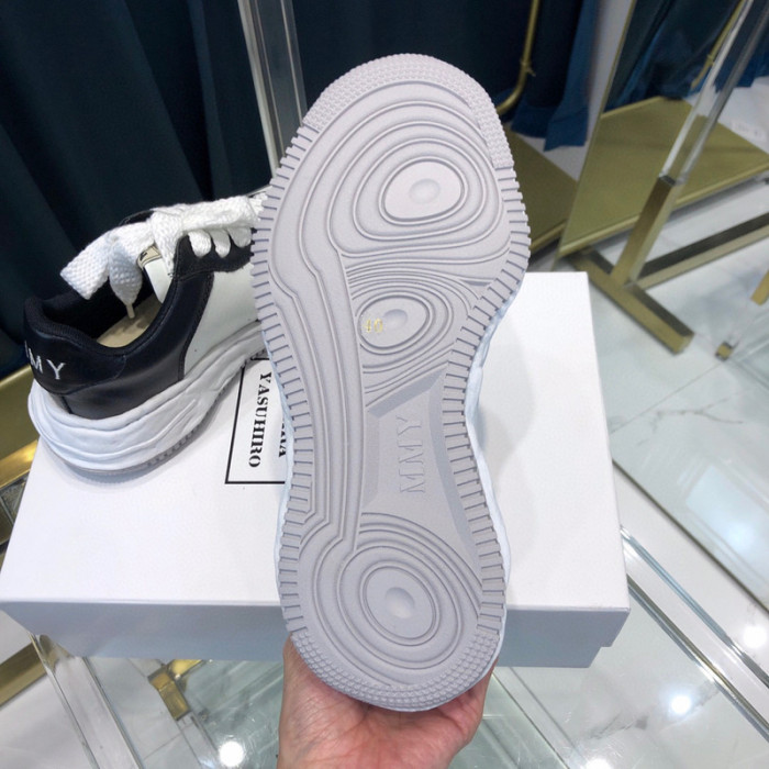 M*aison Mihara Yasuhiro sneaker mmy-43