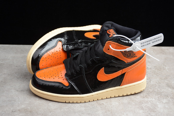 AIR JORDAN 1 SHATTERED BACKBOARD 3.0 555088-028