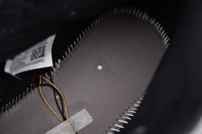 Jordan 1 Retro High Black Metallic Gold (2020) - 555088-032