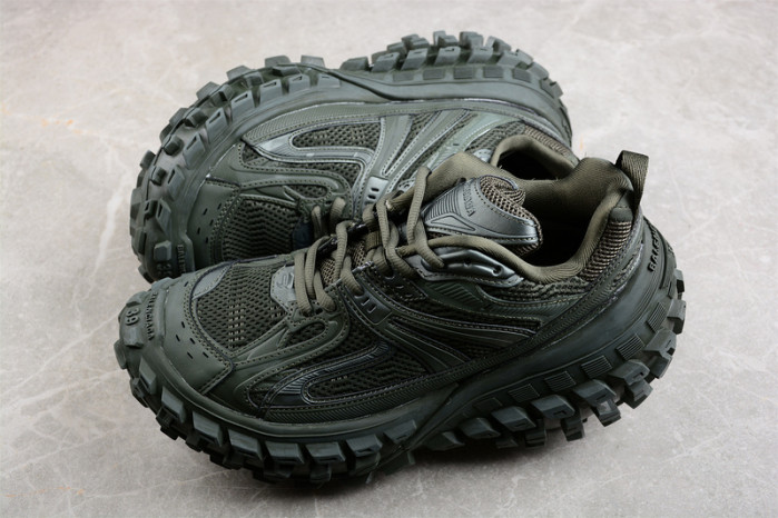 BC DEFENDER RUBBER PLATFORM SNEAKERS W2RA63000