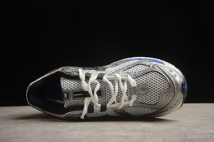 new Ba1an*e m1906rcd silver metallic