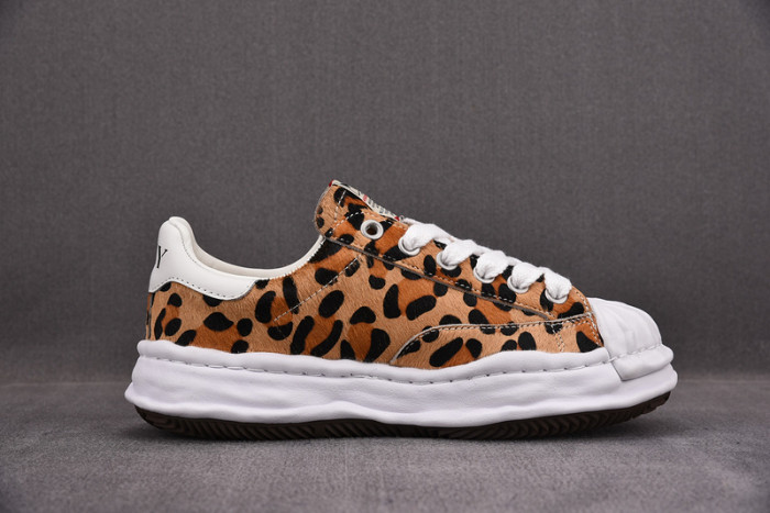 Ma*s*n mihara yasuhiro sneaker mmy-39