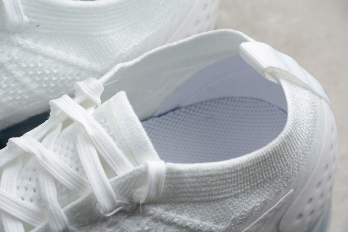 Nike Mens Air VaporMax Flyknit 2.0 Triple White 942842-100