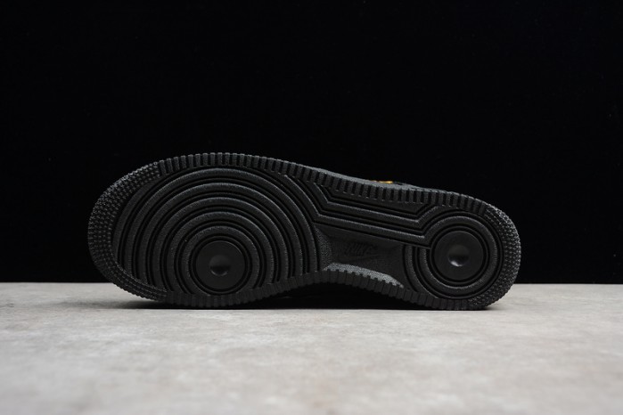 NIKE mens KOBE AIR FORCE 1 “RETIREMENT”KOBE BRYANT AQ9763-991