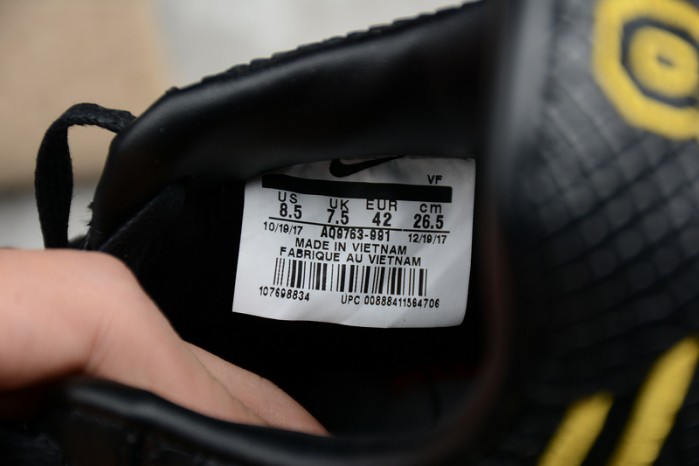 NIKE mens KOBE AIR FORCE 1 “RETIREMENT”KOBE BRYANT AQ9763-991