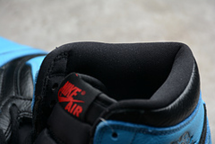 Air Jordan 1 High WMNS UNC Chicago CD0461-046