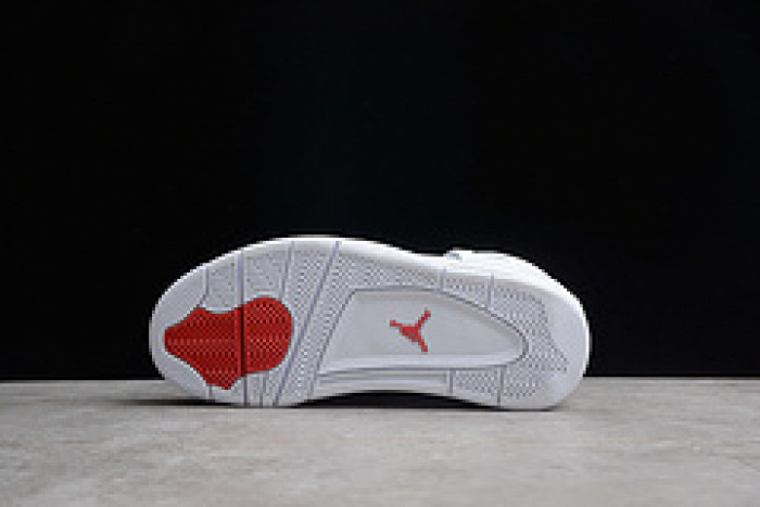 Air Jordan 4 “University Red” CT8527-112