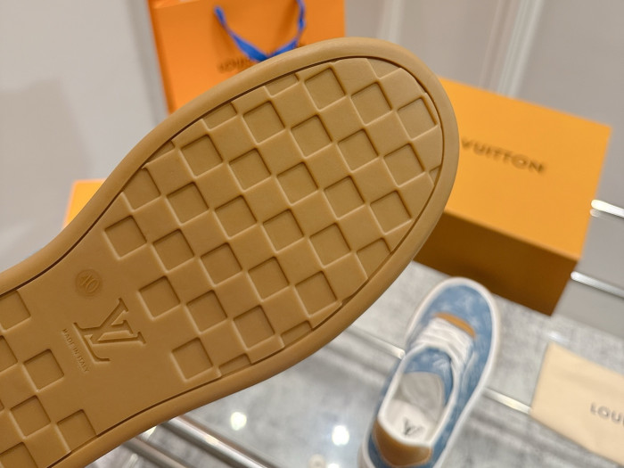 LVT SNEAKERS LVT26-011