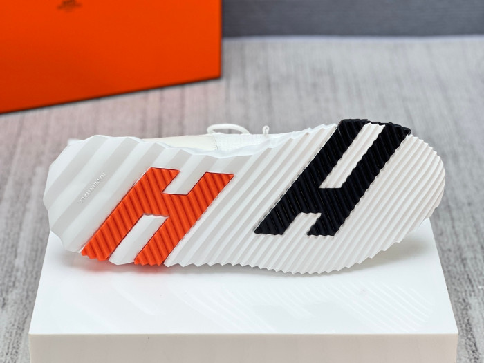 H**me5 sneaker hms012