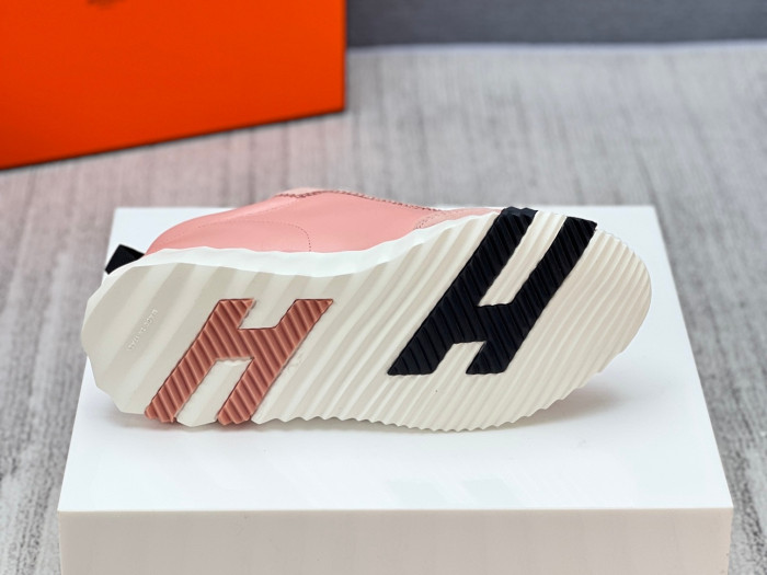 H**me5 sneaker hms016