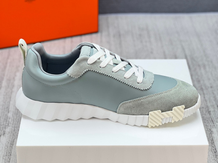 H**me5 sneaker hms001