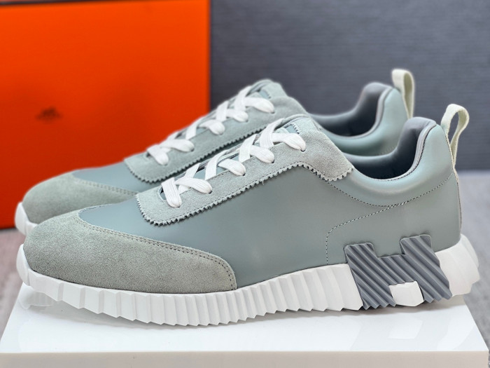 H**me5 sneaker hms001